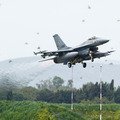 Nederlandse F-16's Sardinie beginnen missie